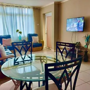 https://hideaway-at-the-strathairn.comcaribbean.com